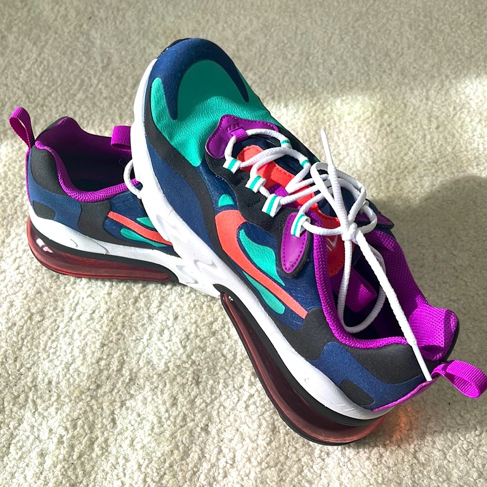 Nike React Women 8.5 Brand New